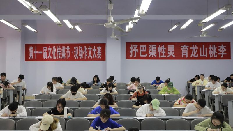 企业纪录片与宣传片：揭秘拍摄流程与报价构成**