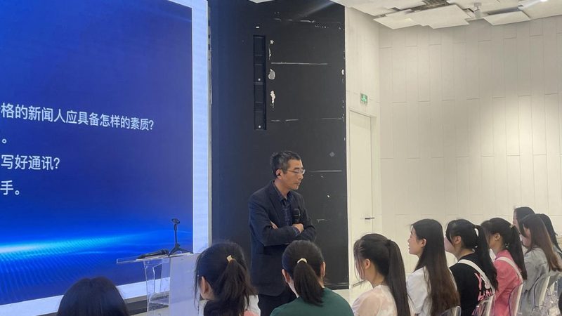 舞台搭建设备：揭秘活动策划中的关键要素